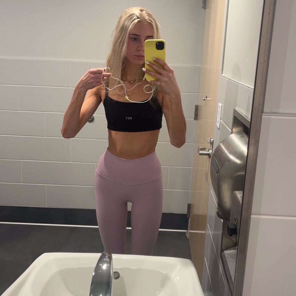 lululemon pink 28 leggings